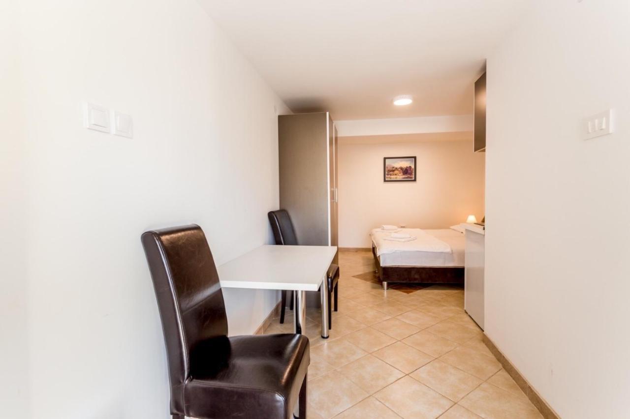 Apartments Belani تْشيرسيك نوفي المظهر الخارجي الصورة